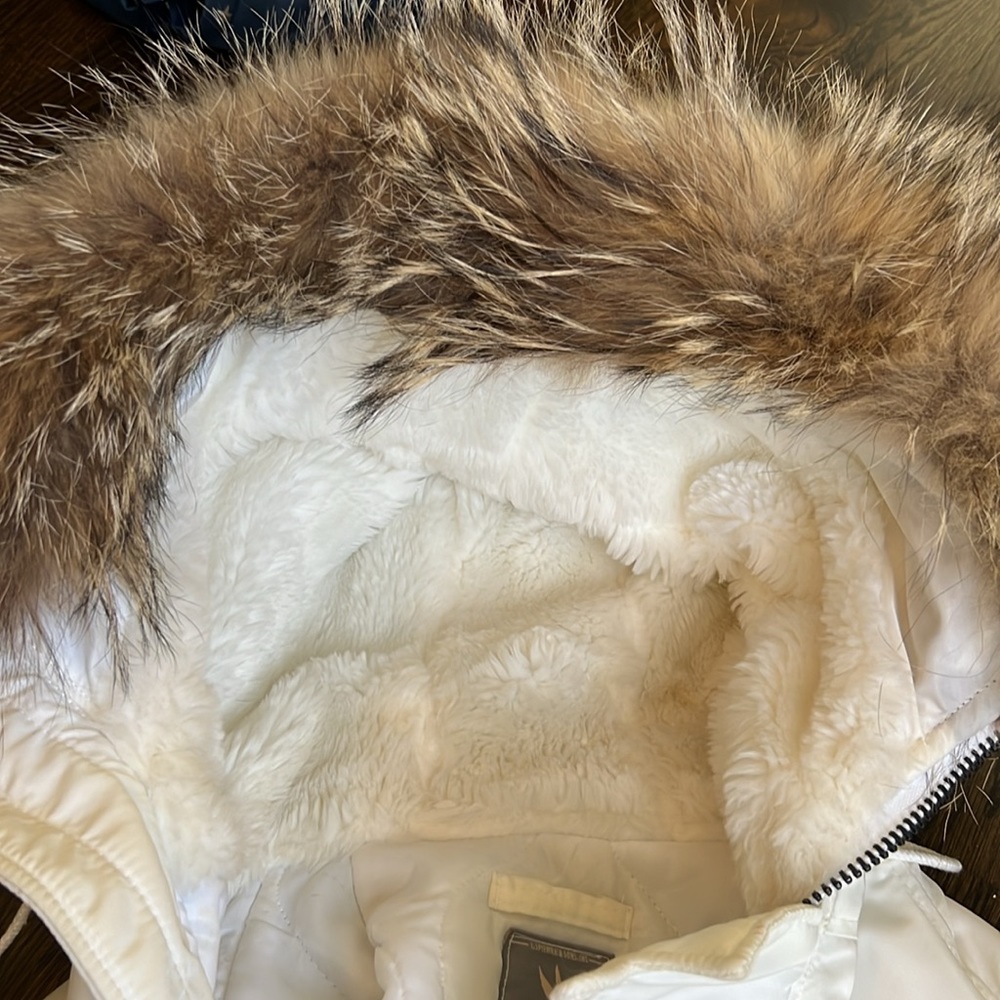 Barney’s Parka - image 4